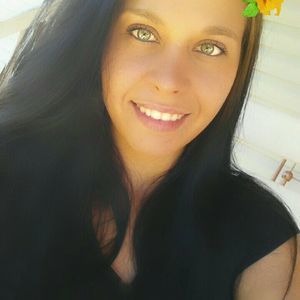 Meet your Posher, Carrie